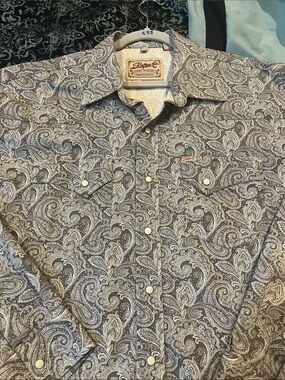 Rafter C Men's Gray Paisley Button-Down Western Shirt